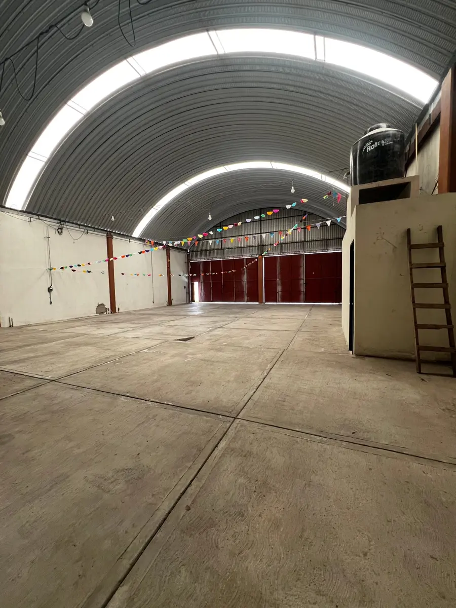 Bodega en renta en Santiago Tlapacoya Centro, Pachuca de Soto — foto 1 de 11