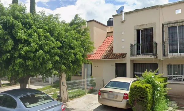 Casa en venta en Misión del Carmen, León — foto 2 de 8