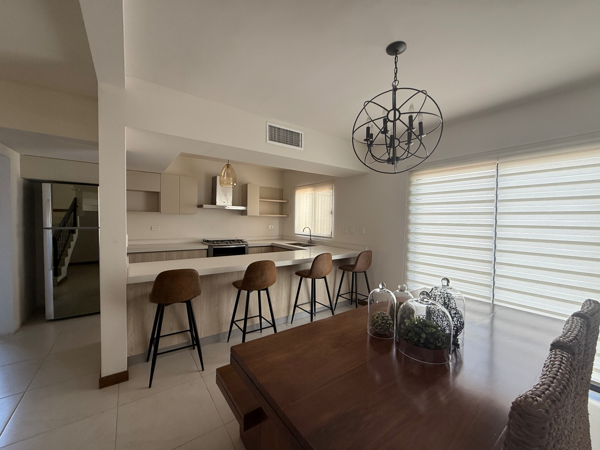 Casa en venta en Nogalera Residencial, Gómez Palacio — foto 3 de 10