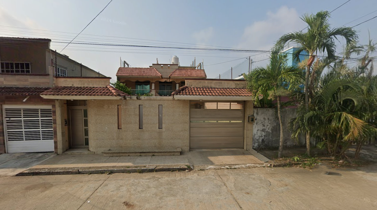 Casa en venta en Esfuerzo de los Hermanos Del Trabajo, Coatzacoalcos — foto 1 de 8