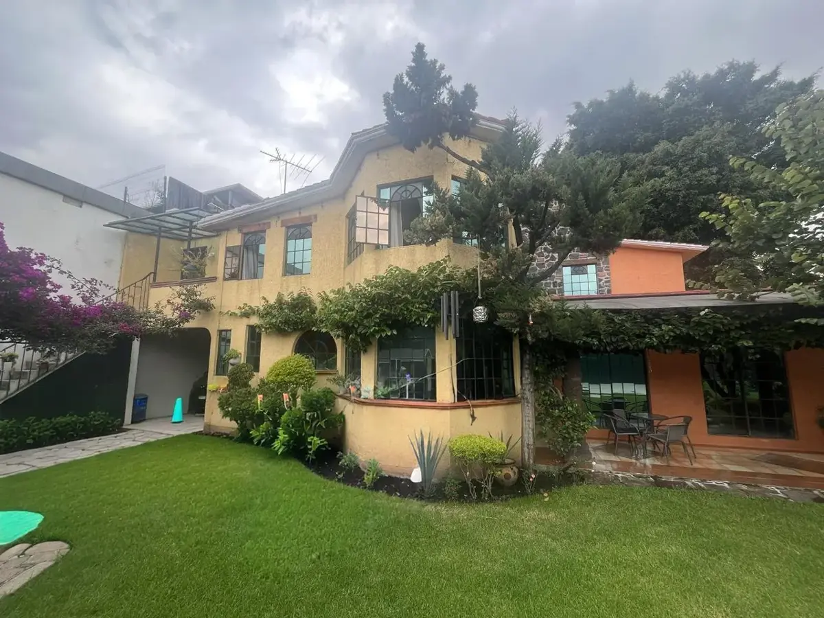 Casa en venta en San Juan Ixtacala, Tlalnepantla de Baz — foto 1 de 13