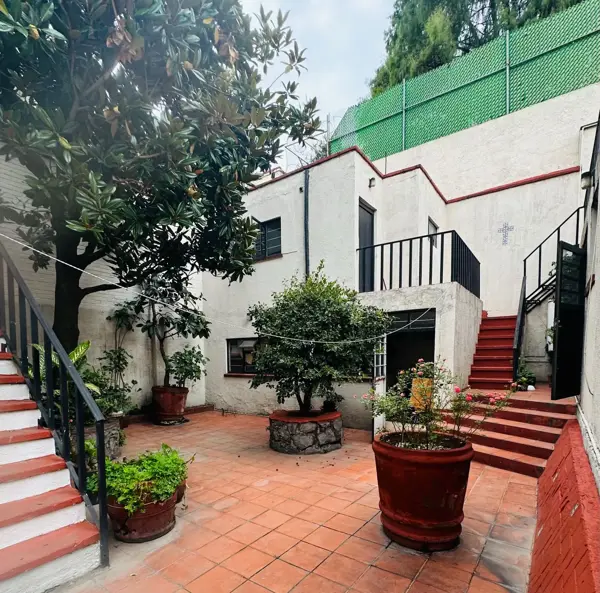 CASA EN VENTA UBICADISIMA TUXPAN ROMA SUR CON USO DE SUELO 3 NIVELES, 13 MTS. FRENTE, 26.5 DE FONDO