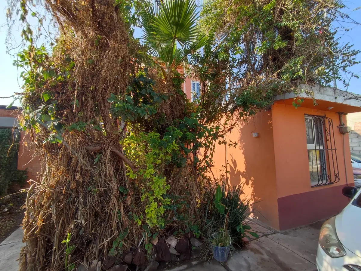 Casa en venta en Granjas Familiares, Acolman — foto 1 de 28