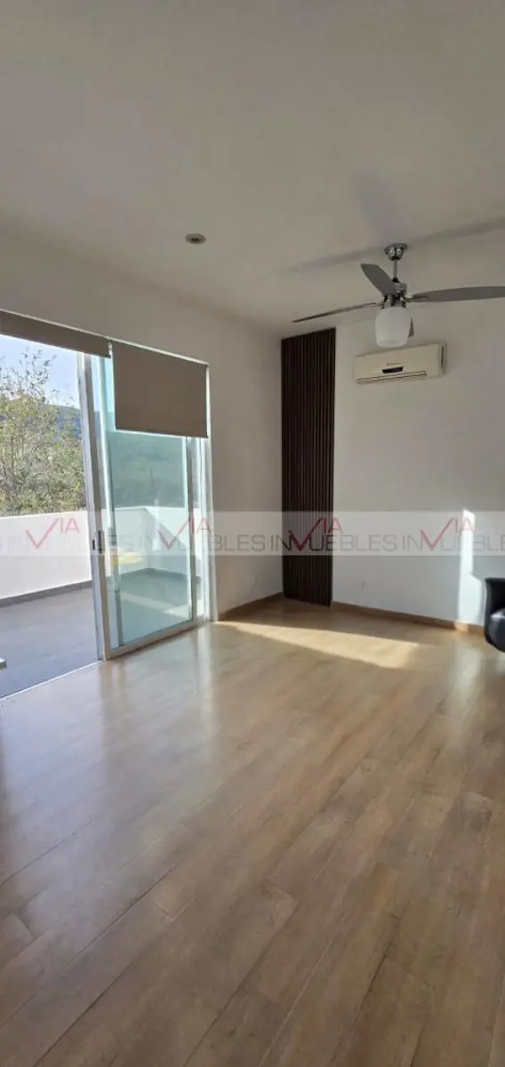 Casa en venta en El Refugio, Monterrey — foto 1 de 14