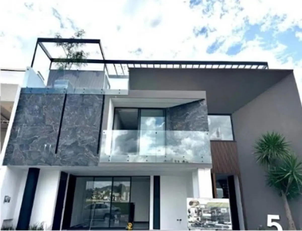Casa en venta en Lomas de Angelópolis, San Andrés Cholula — foto 1 de 6