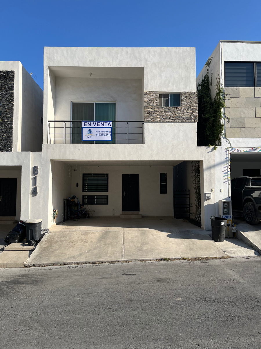 Casa en venta en Misión Santa Catarina, Santa Catarina — foto 1 de 13