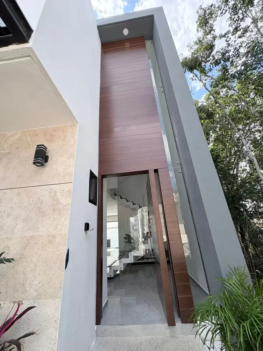 Casa en venta en Vía Cumbres Residencial, Benito Juárez — foto 1 de 27
