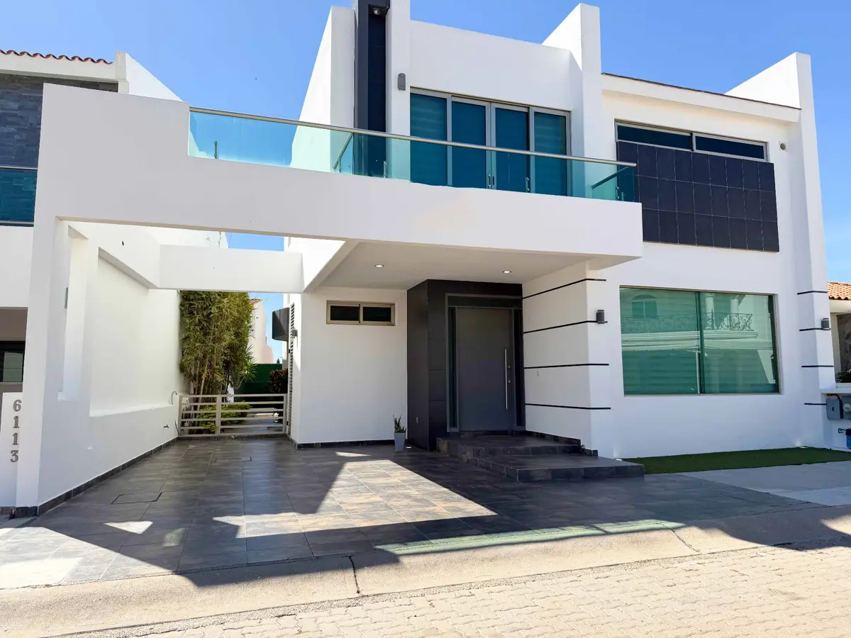 Casa en venta en Punta Diamante, Mazatlán — foto 1 de 57