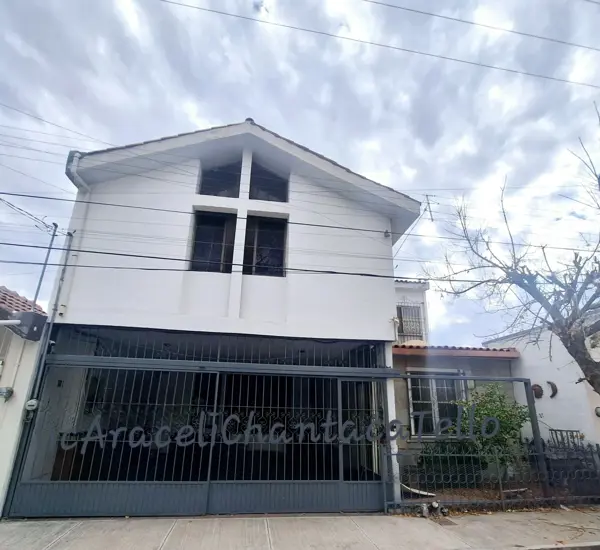 Casa en venta en Insurgentes, Saltillo — foto 3 de 17