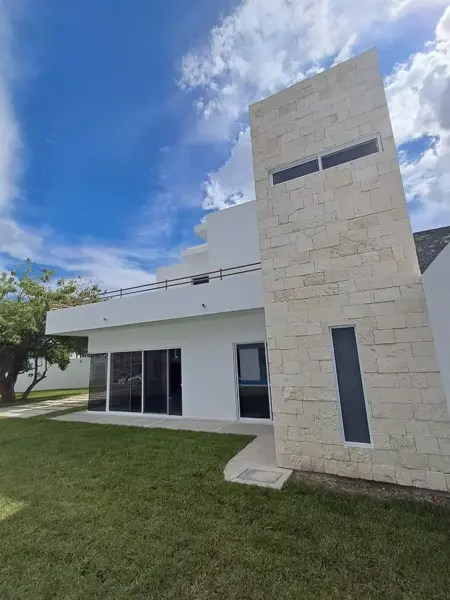 Casa en venta en Altos de Oaxtepec, Yautepec — foto 2 de 23