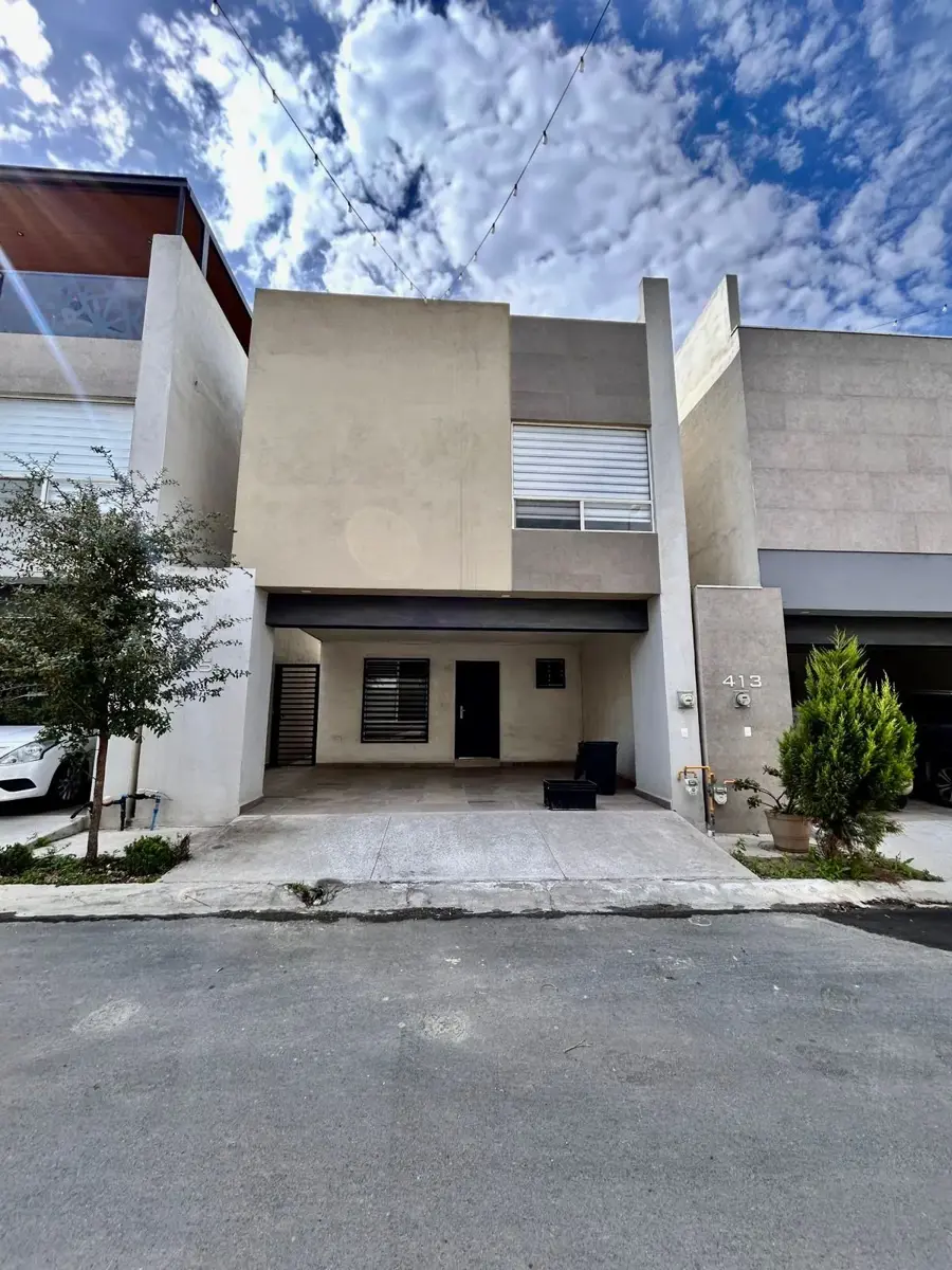CASA EN RENTA EN CUMBRES GARCÍA, FRACCIONAMIENTO MONTENOVA CASA EN RENTA EN CUMBRES GARCÍA, FRACCIONAMIENTO MONTENOVA