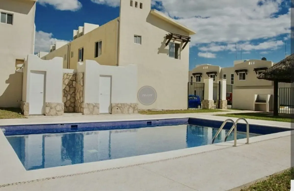 Casa en renta en Real Bilbao, Playa del Carmen — foto 1 de 18