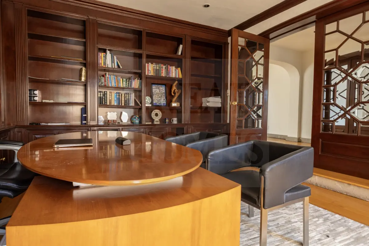 Casa en venta en Bosque de las Lomas, Miguel Hidalgo — foto 1 de 24