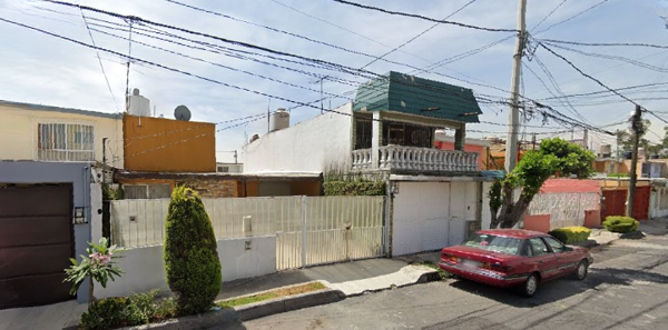 Casa en venta en Prados del Rosario, Azcapotzalco — foto 2 de 22