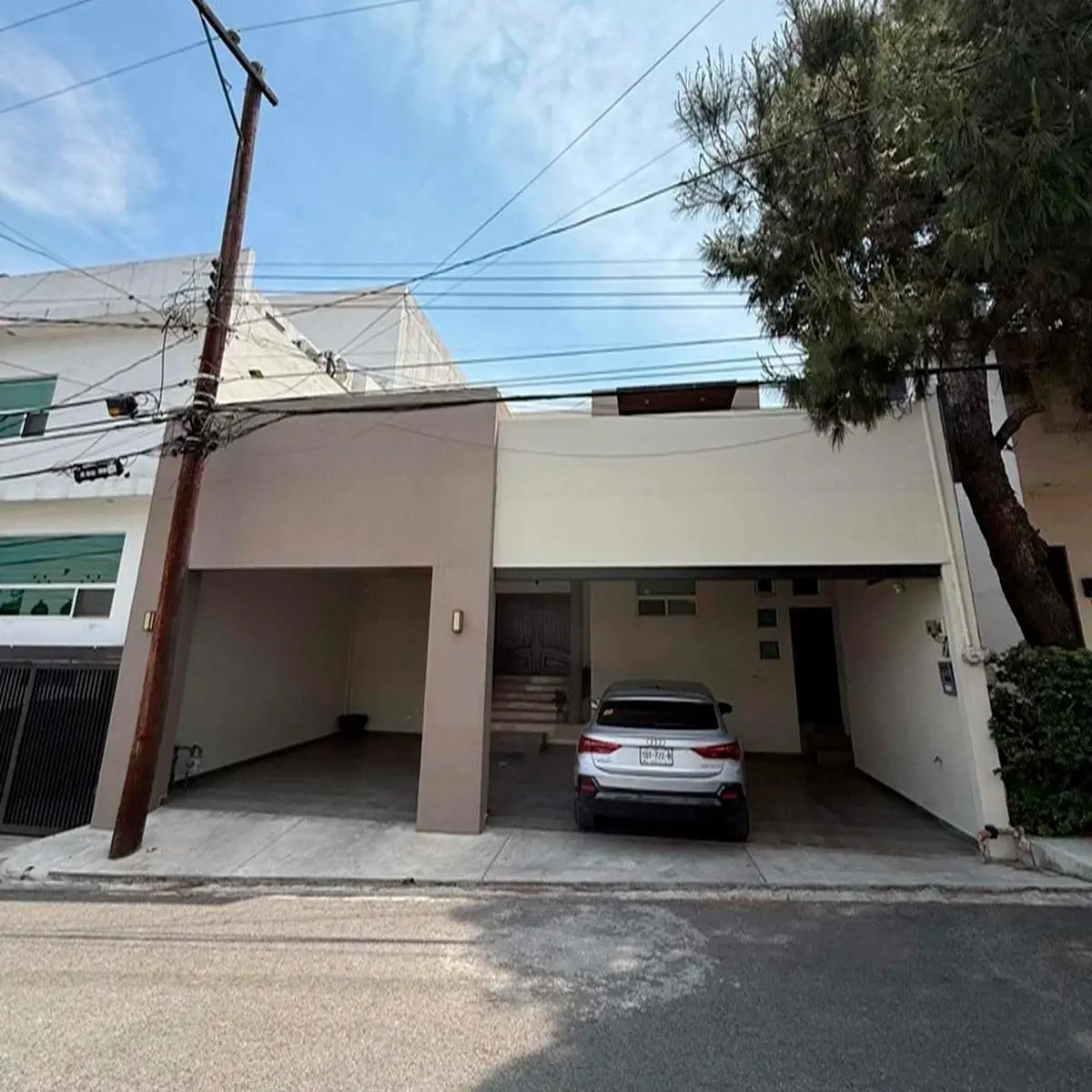 Casa en venta en Bosques de la Pastora, Guadalupe — foto 1 de 23
