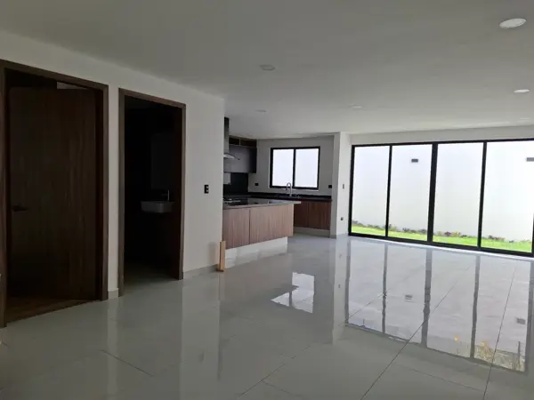 Casa en venta en Lomas de Angelópolis, San Andrés Cholula — foto 2 de 23