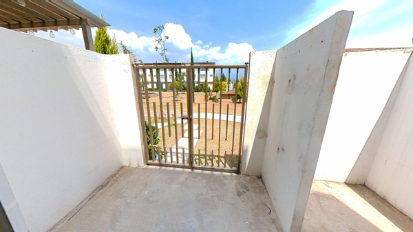 Casa en venta en Los Héroes Chalco, Chalco — foto 2 de 31