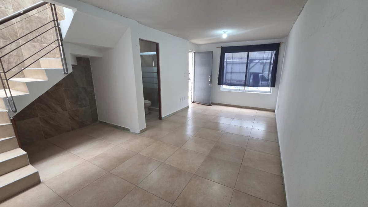 Casa en venta en Los Héroes Chalco II, Chalco — foto 1 de 23