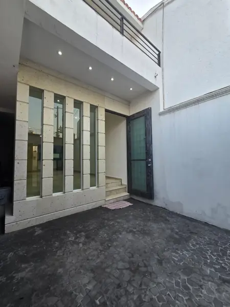 Casa en venta en Las Fincas, Jiutepec — foto 2 de 36