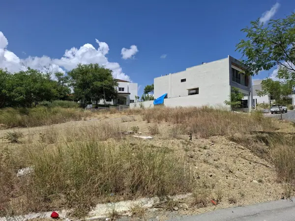 Terreno en venta en Bosques de las Misiones Sector Encino, Santiago — foto 3 de 13
