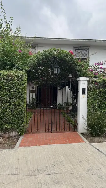 Casa en venta en Del Valle, San Pedro Garza García — foto 2 de 15