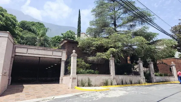 Casa en venta en Pedregal del Valle, San Pedro Garza García — foto 2 de 11