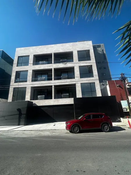 Edificio en venta en Del Valle, San Pedro Garza García — foto 2 de 29