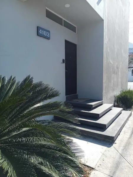 Oficina en Renta Colonia Las Torres Monterrey Nuevo Leon