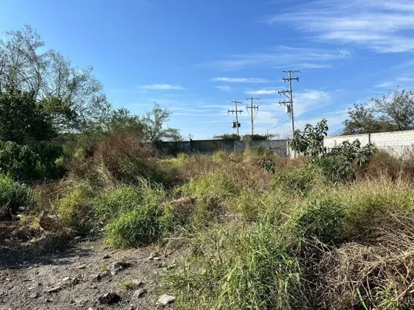 Terreno en venta en Villas Campestres, Ciénega de Flores — foto 3 de 5