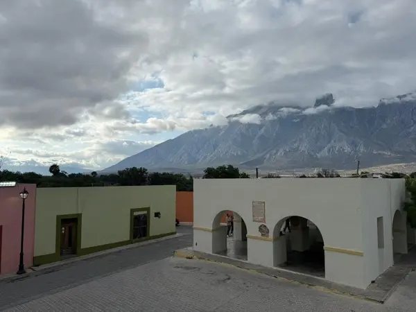 Casa en venta en García Centro, García — foto 2 de 8