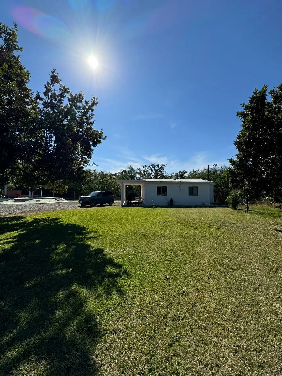 Quinta en venta en La Union, Cadereyta Jiménez — foto 1 de 25