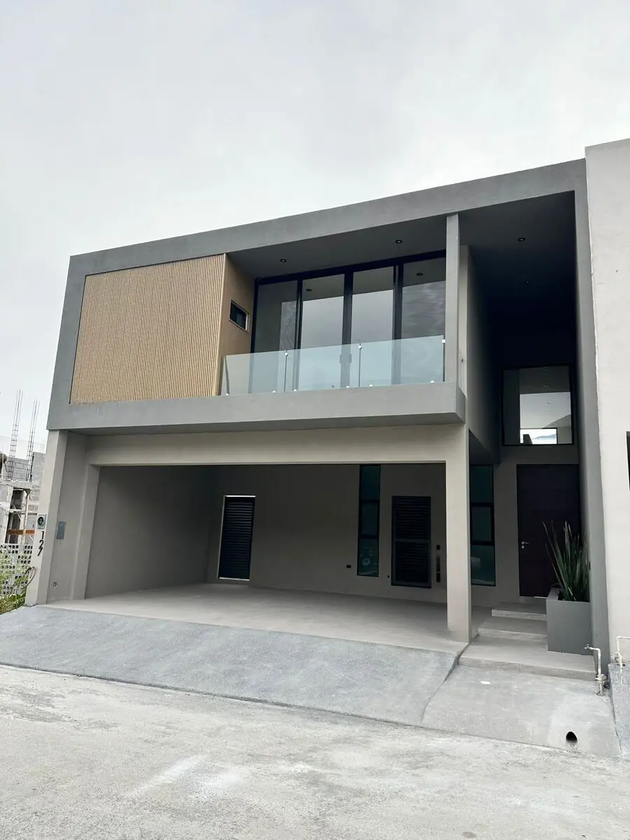 CASA EN VENTA CARRETERA NACIONAL AMORADA SANTIAGO NUEVO LEÓN CASA EN VENTA CARRETERA NACIONAL AMORADA SANTIAGO NUEVO LEÓN