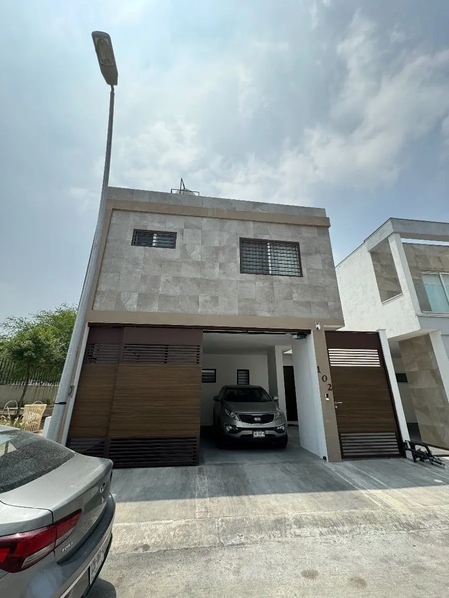 Casa en venta en Cumbres Platinum, Monterrey — foto 1 de 38