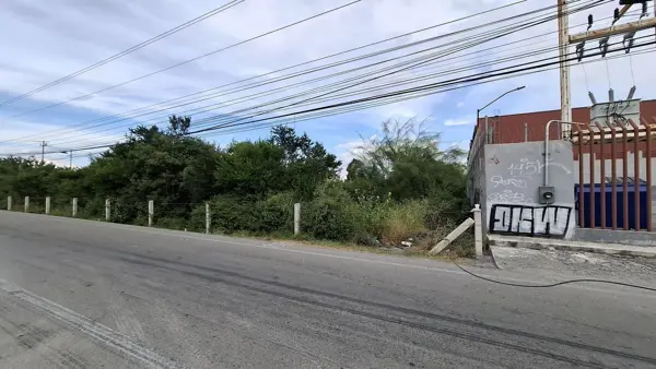 Terreno en renta en Paseos del Roble, Ciénega de Flores — foto 2 de 10