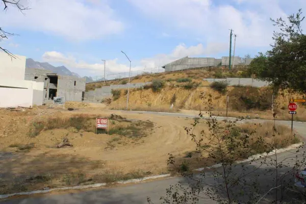 Terreno en venta en Bosques de las Misiones Sector Reserva, Santiago — foto 3 de 11