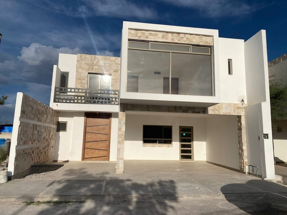 Casa en venta en Las Trojes, Torreón — foto 1 de 34