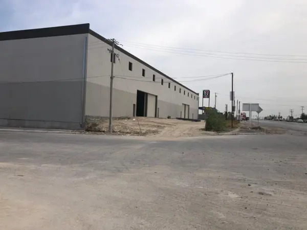 Bodega en renta en Santa Ana, Salinas Victoria — foto 2 de 2