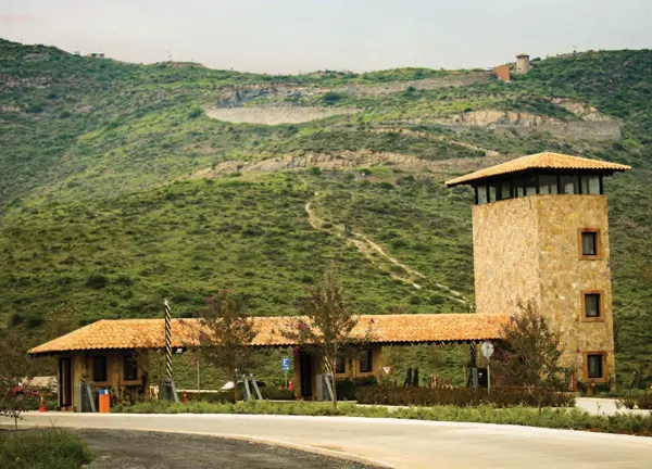 Terreno en Venta en Terralta Residencial Country Club, García, Nuevo León 3