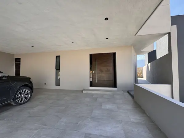 Casa en venta en Bosques de las Misiones Sector Reserva, Santiago — foto 3 de 15