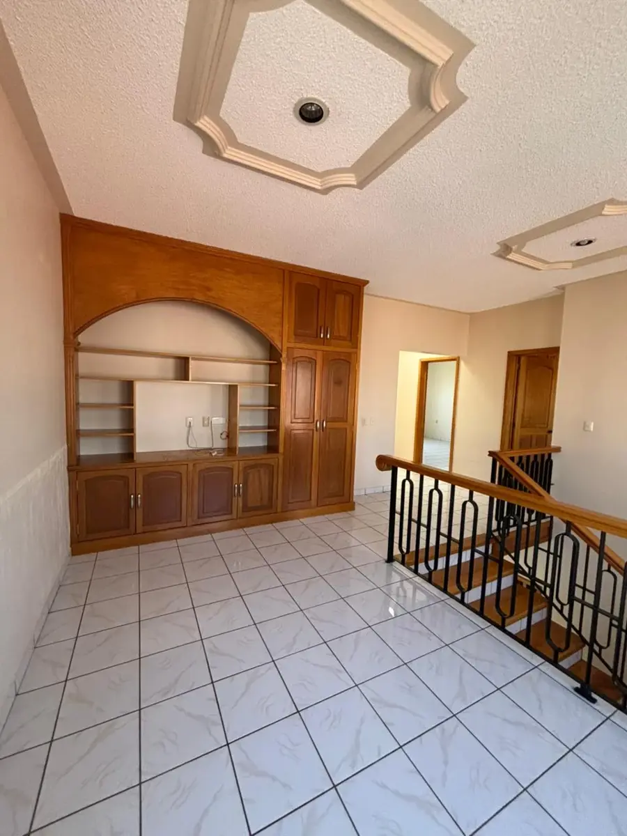 Casa en renta en Villas de Irapuato, Irapuato — foto 1 de 17