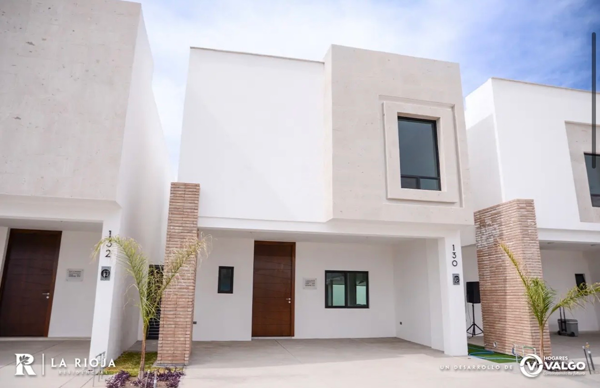 Casa en venta en La Rioja Residencial, Torreón — foto 1 de 8