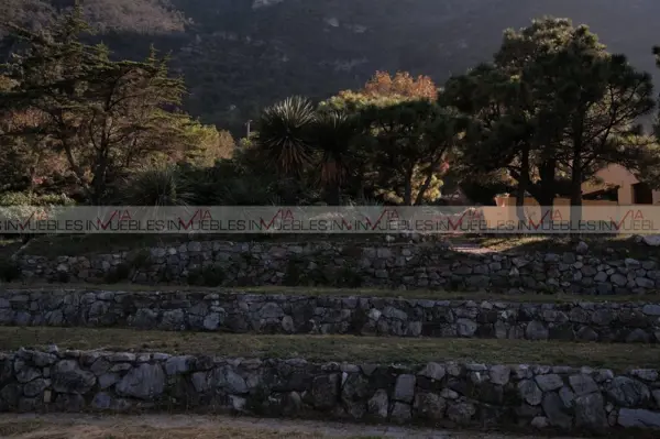 Terreno en venta en Bosques la Huasteca, Santa Catarina — foto 2 de 9