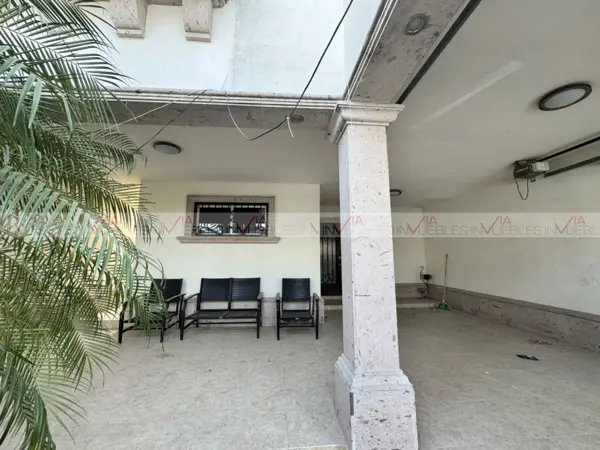 Casa en venta en Ampliacion Galindo, Cadereyta Jiménez — foto 2 de 15