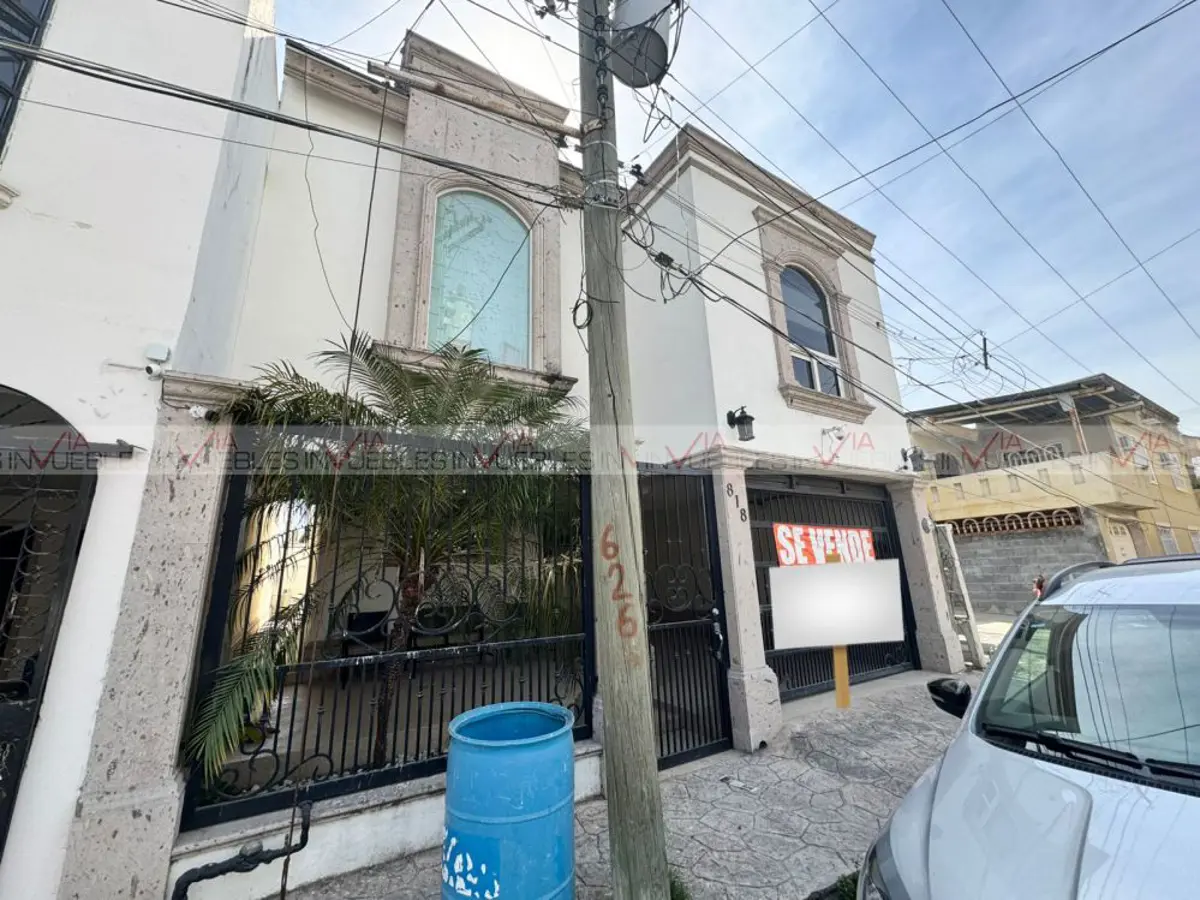 Casa en venta en Ampliacion Galindo, Cadereyta Jiménez — foto 1 de 15