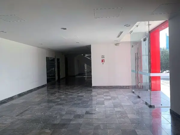 Edificio en renta en Residencial San Agustin 1 Sector, San Pedro Garza García — foto 2 de 15