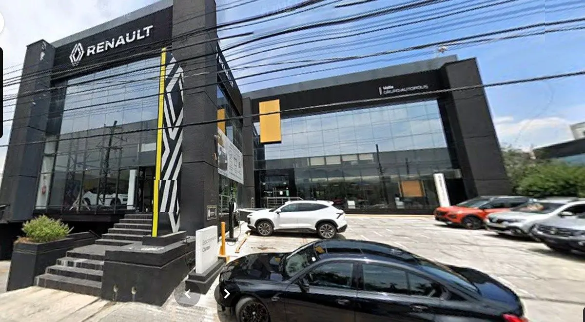 Edificio en renta en Residencial San Agustin 1 Sector, San Pedro Garza García — foto 1 de 15