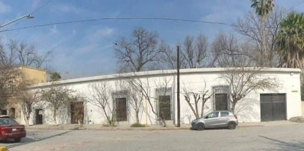 Casa en venta en Centro Villa de Garcia (casco), García — foto 1 de 12