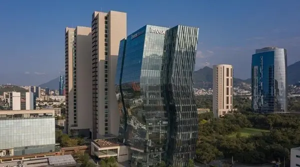 OFICINA RENTA  TORRE INVEX 450 m2 NIVEL 2
