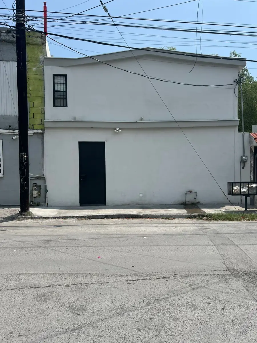 Edificio en venta en Valle del Mirador, Monterrey — foto 1 de 12