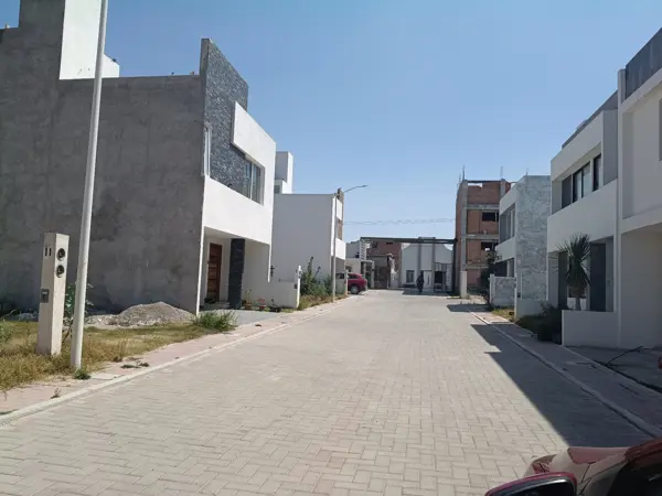 Terreno en venta en San Francisco Ocotlán (Ocotlán), Coronango — foto 2 de 7